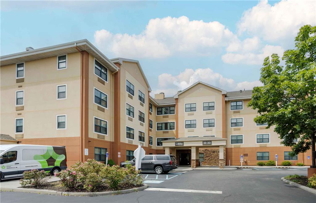 Extended Stay America Suites New York City LaGuardia Airport - photo 3