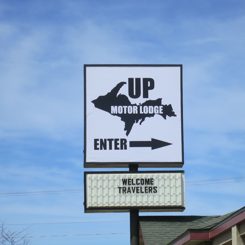 North Coast Place in Marquette, United States