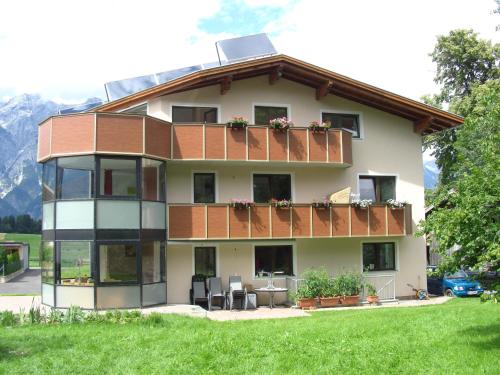 Ferienwohnung Mair — 4-Star Luxury Hotel in Innsbruck, Austria