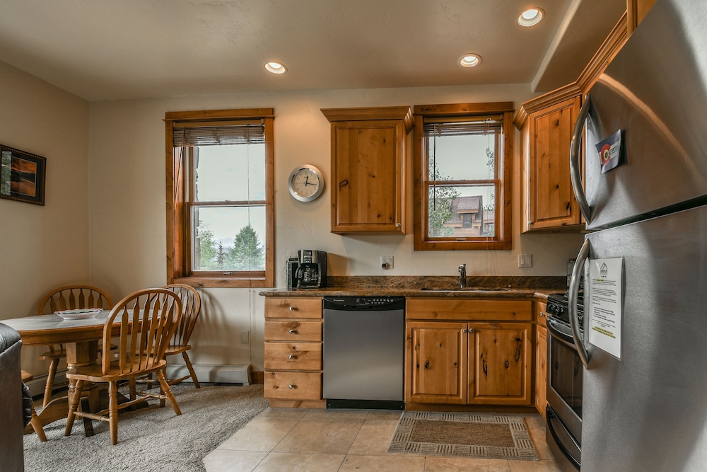 Antlers Gulch 501 by SummitCove Vacation Lodging - photo 8