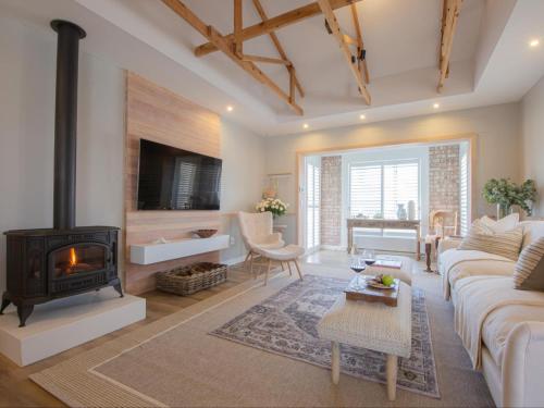 Good Karma — 4-Star Luxury Hotel in Swakopmund, Namibia