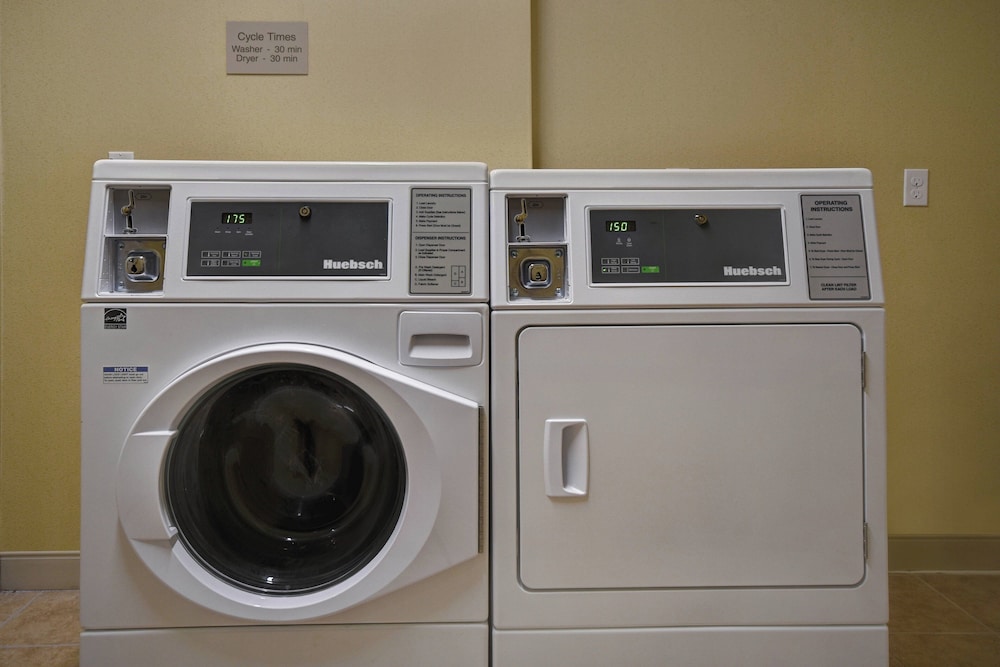 SpringHill Suites by Marriott Holland - photo 19