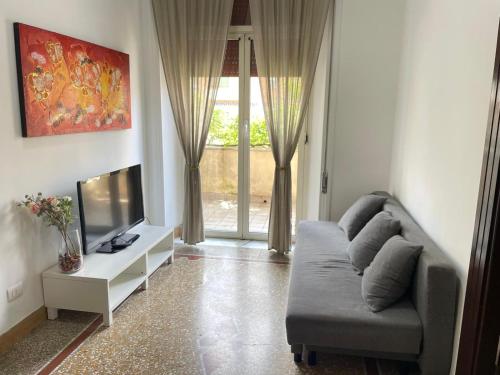 Residenza Castani 2 Roma — 4-Star Luxury Hotel in Rome, Italy