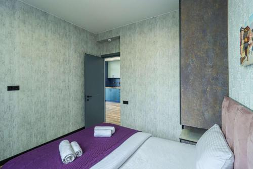 Modern Apartment Overlooking Tbilisi
