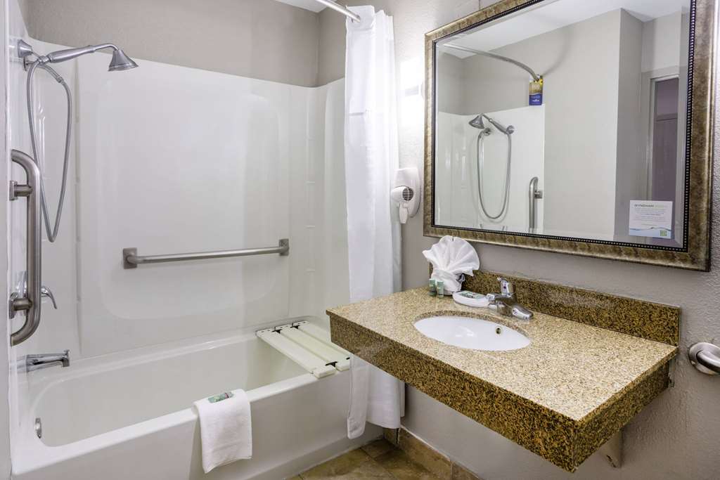 Baymont by Wyndham La Vergne Nashville I 24 East - photo 26