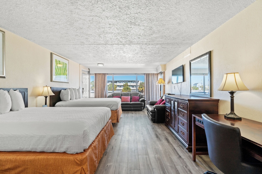 Ocean 5 Hotel - photo 10