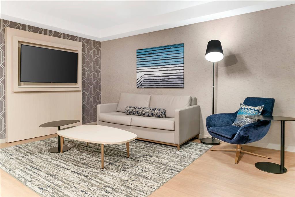 Radisson Plaza Hotel at Kalamazoo Center - photo 115
