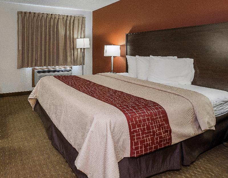 Red Roof Inn Dayton Huber Heights - photo 21