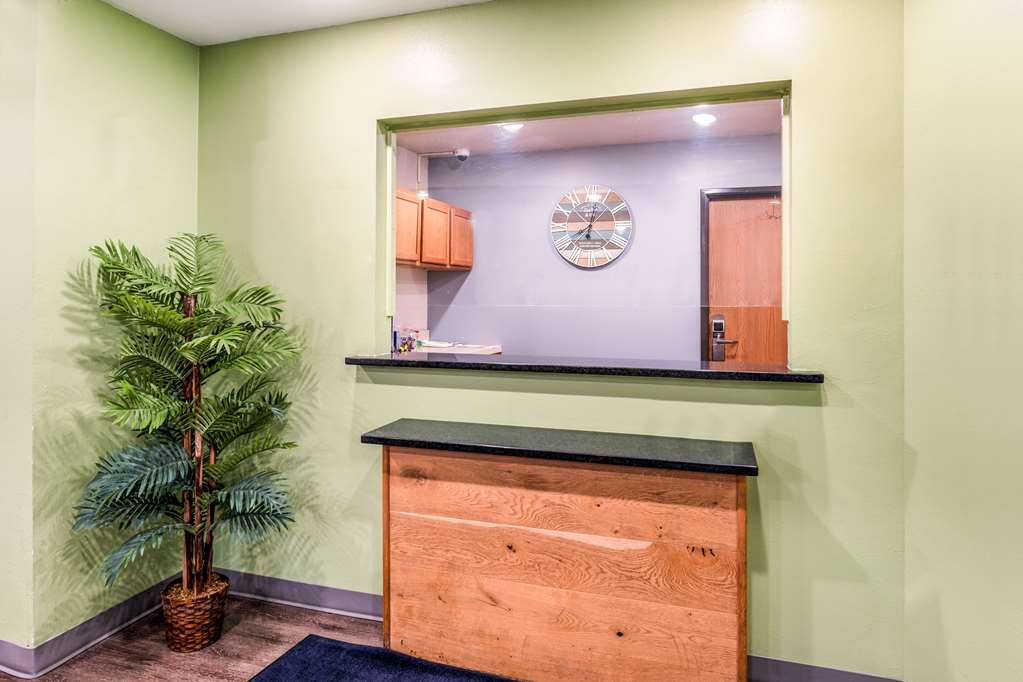 WoodSpring Suites Columbus West Hilliard - photo 11
