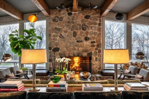 Otis Harbor Springs - photo 20