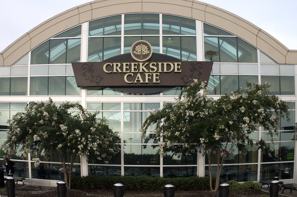 SpringHill Suites by Marriott Fayetteville Fort Bragg - photo 51