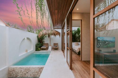 Private Pool Skylight Bathtub Dreamy Pool and Serene Greenery in Canggu in Canggu, Indonesia