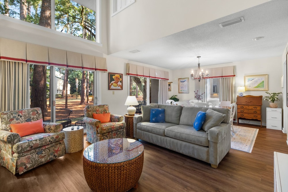 242 Stoney Creek Villa at The Sea Pines Resort — 4-Star Luxury Hotel in Hilton Head Island, United States