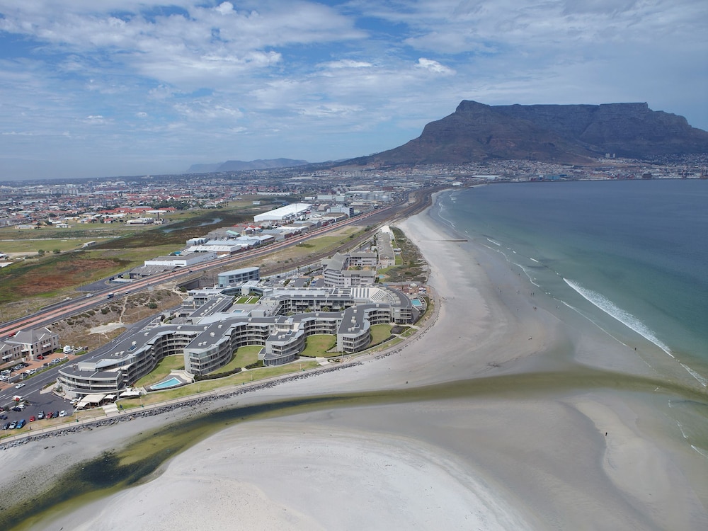Sunstays Lagoon Beach - last minute hotel in Cape Town
