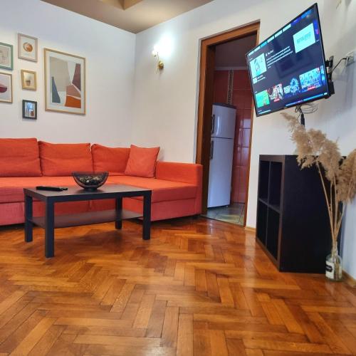 Chill & Relax up to 8 Guests Near Old Town No Party — 4-Star Luxury Hotel in Bucharest, Romania