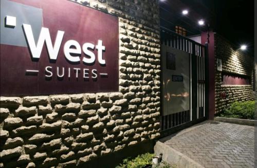 Nancys West Suites Studio Apartment