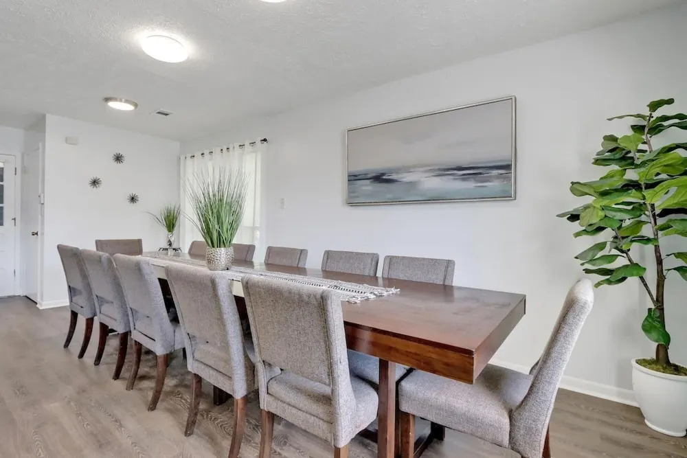 WR Robins Retreat 11bds Hot tub in Warner Robins, United States