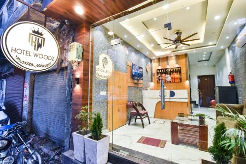 Hotel Woodz in Amritsar, India
