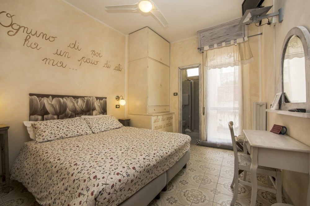 Albergo Elena in Noli, Italy