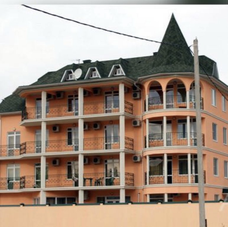 Gostevoy dom Rayskoe Mestechko - carbon neutral hotel in Sochi