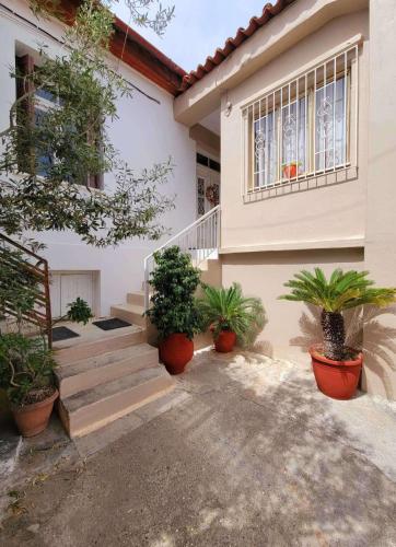 Mansion with Garden in Kiato, Greece