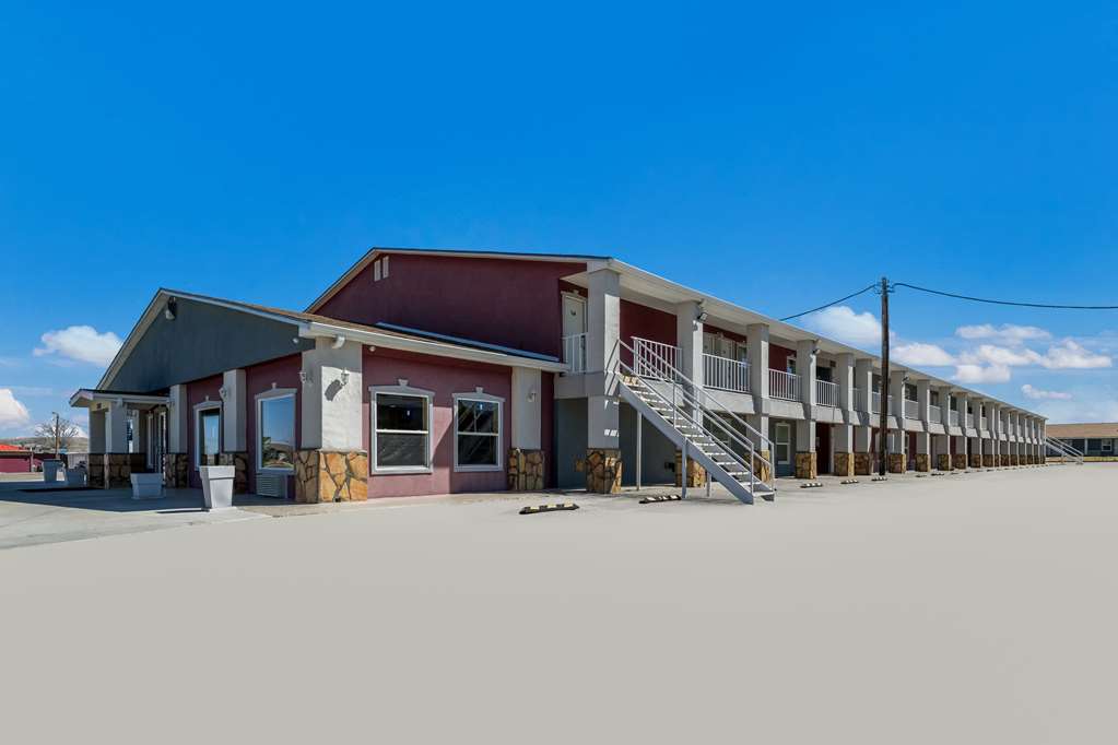 Americas Best Value Inn Alpine - photo 5
