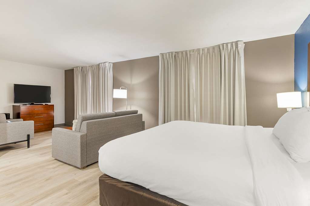 Comfort Inn Near Six Flags St. Louis - photo 23