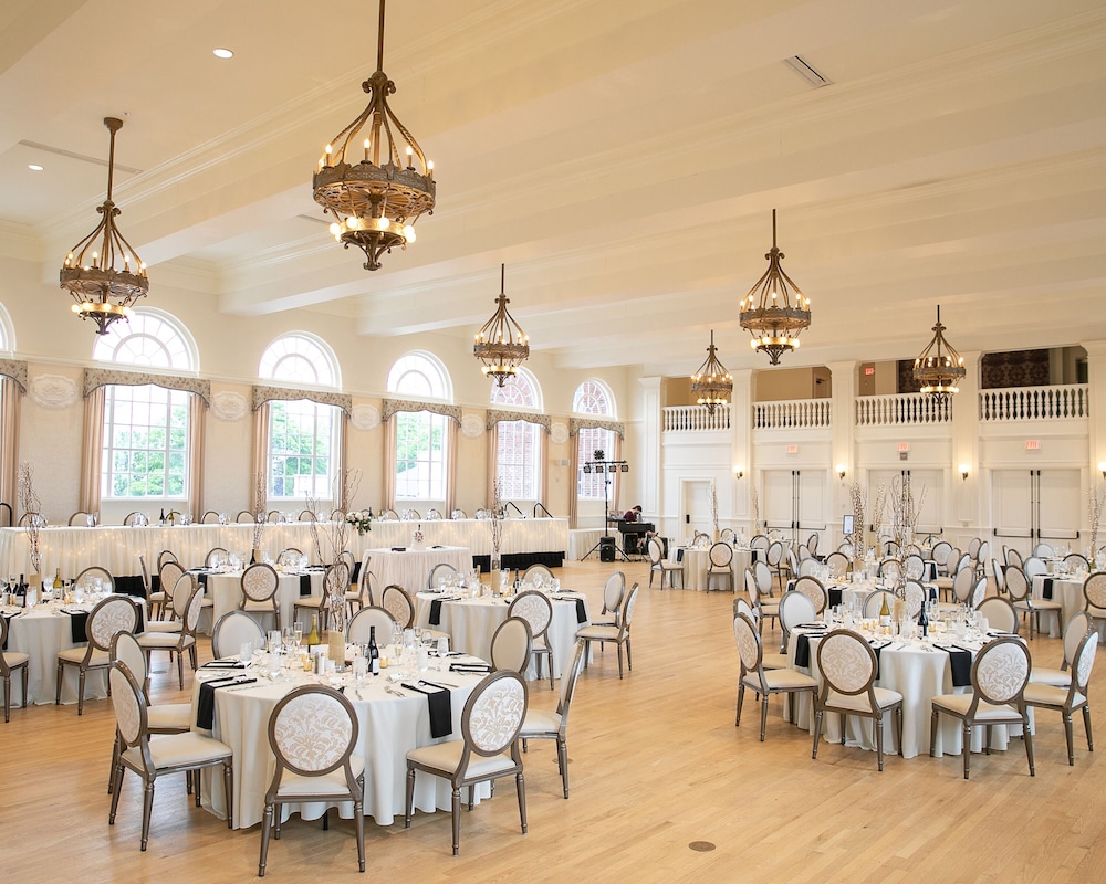 The Stella Hotel & Ballroom - photo 24