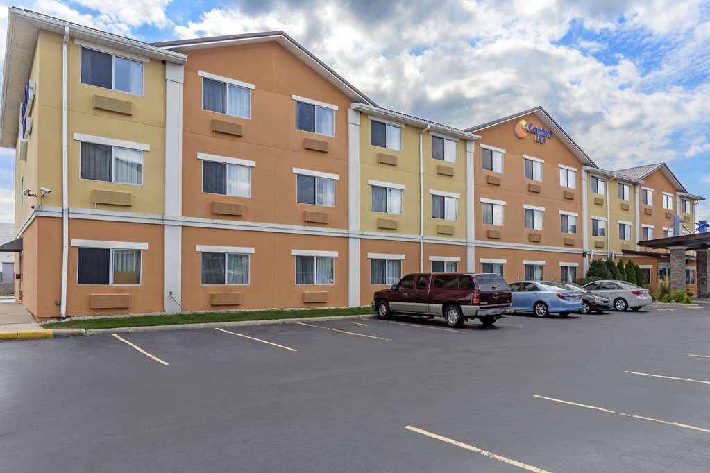 Comfort Inn Gurnee near Six Flags - photo 3