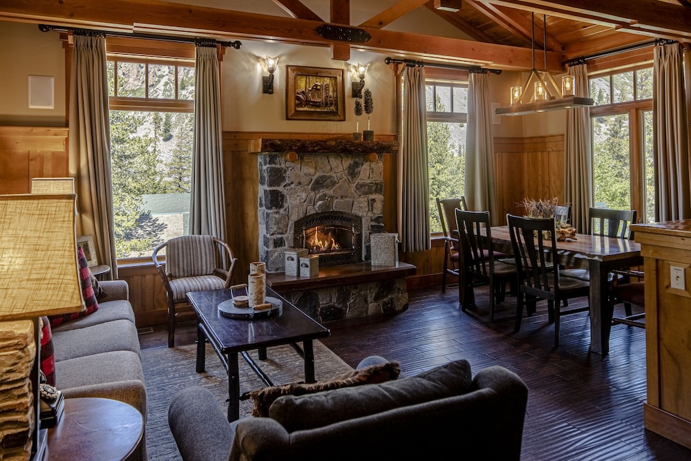 Tamarack Lodge and Resort - photo 21