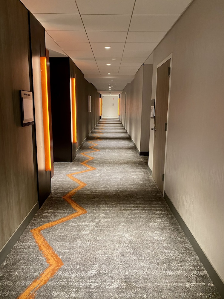 DoubleTree by Hilton San Francisco South Airport Blvd - photo 62