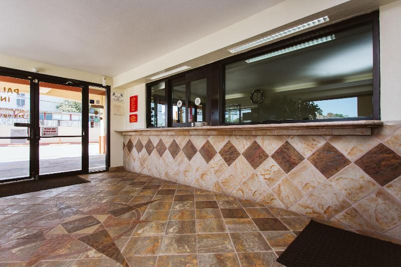 Palace Inn North - photo 20