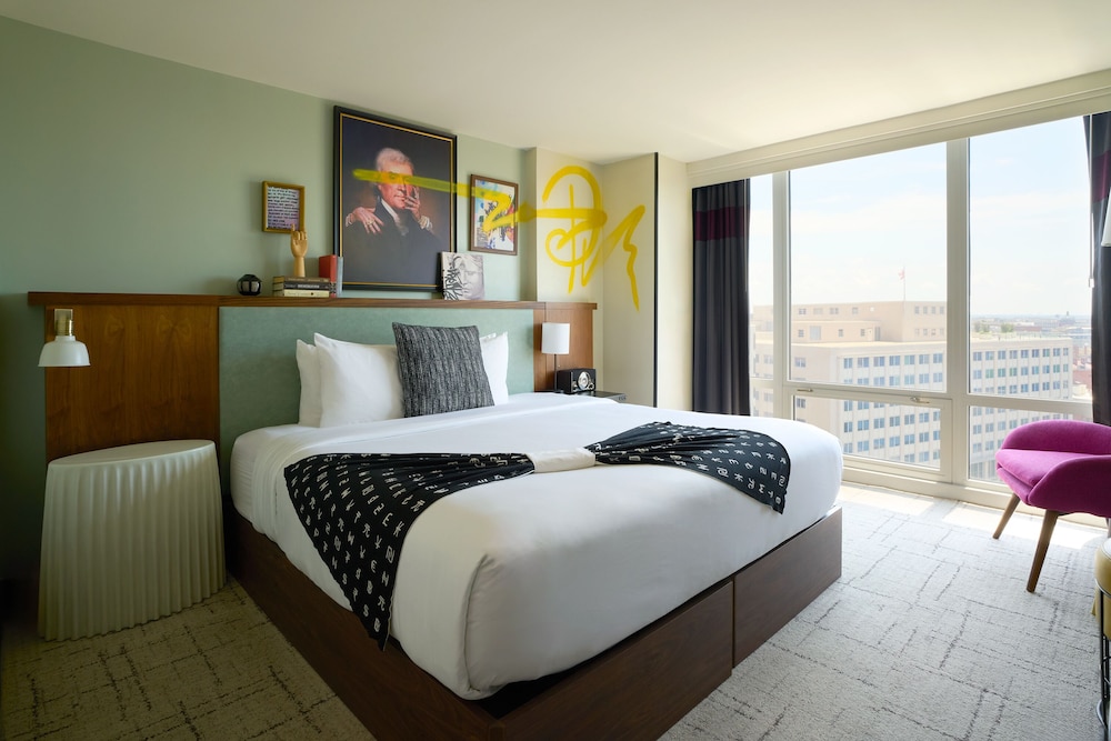 Hotel Rendale Washington DC - photo 11