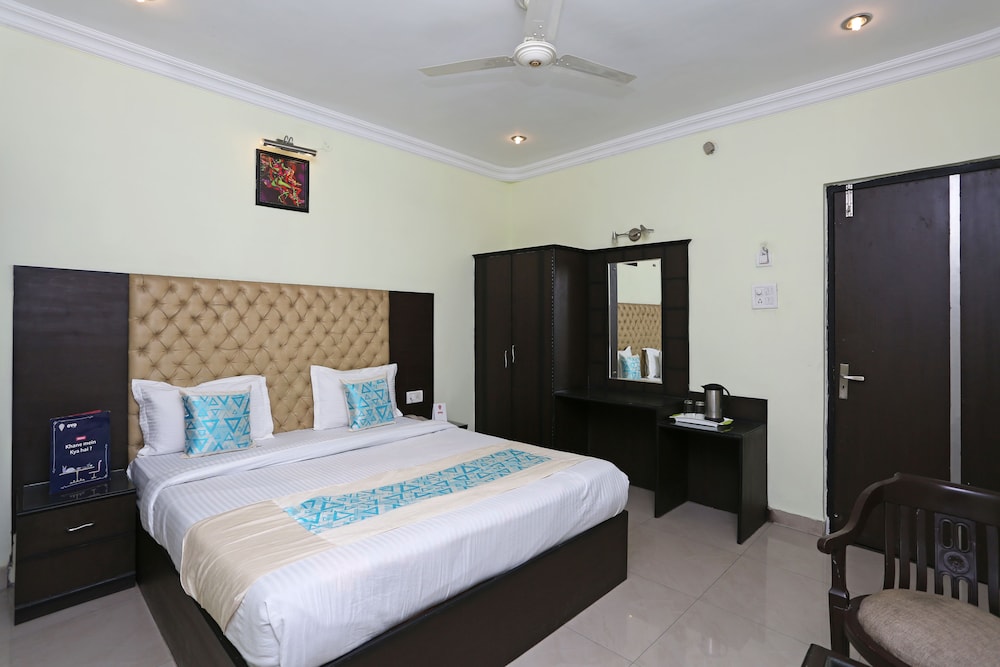 Oyo 8909 Hotel Grand — Haridwar