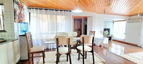 City view duplex penthouse apartment
