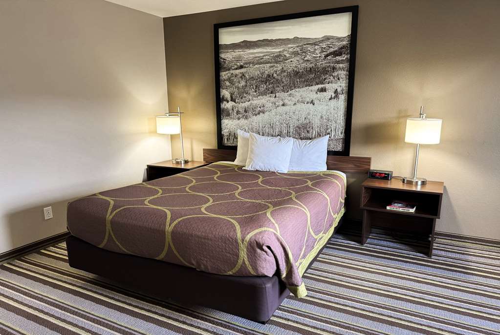 Super 8 by Wyndham Durango - photo 22