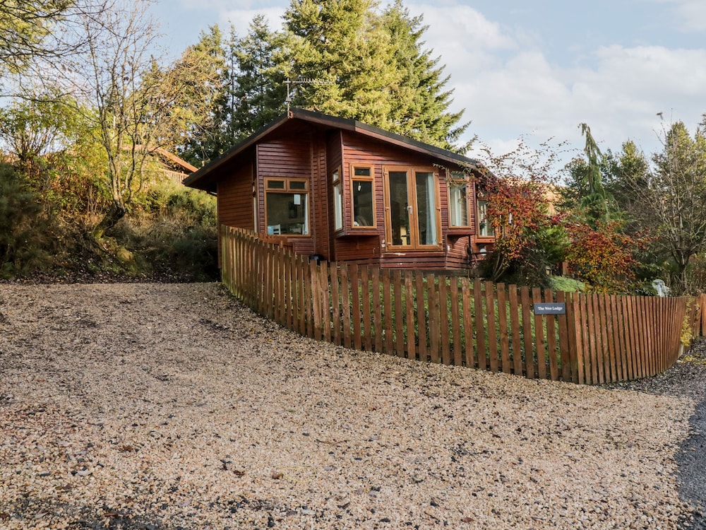 The Wee Lodge — 4-Star Luxury Hotel in Perth, United Kingdom