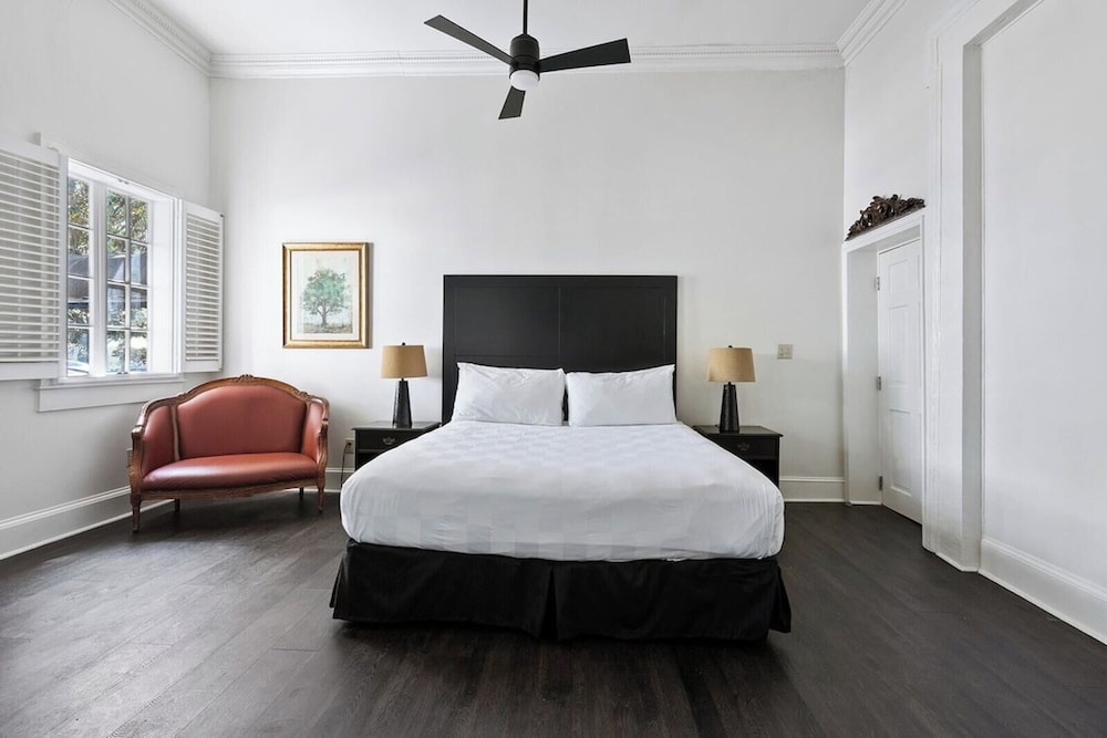 The Streetcar Historic Hotel - photo 11