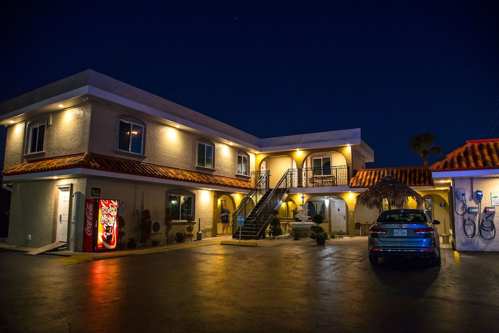 Bayview Plaza Waterfront Resort - photo 70