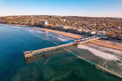 Pacific Beach Paradise by Cardo Spacious Retreat — 4-Star Luxury Hotel in San Diego, United States
