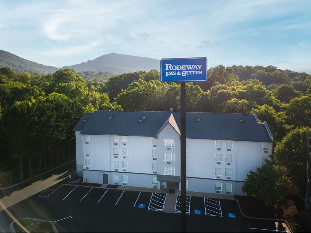 Rodeway Inn & Suites near Outlet Mall Asheville - featured photo