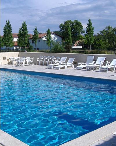 Hotel Arocena — hotel in Saint-Pee-Sur-Nivelle