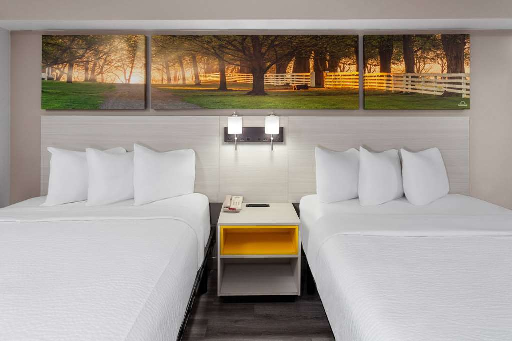 Days Inn by Wyndham Baltimore Northwest - photo 19