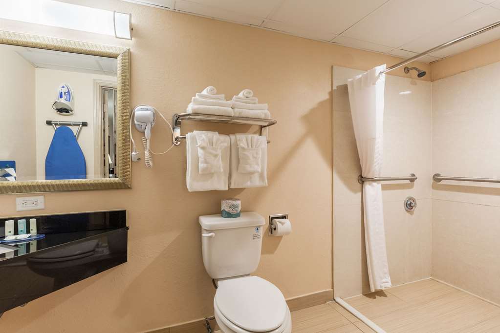 Quality Inn Pasadena Houston East - photo 30