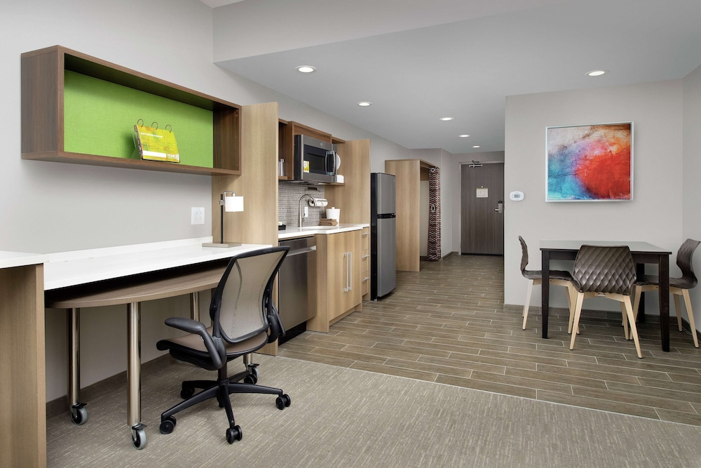 Home2 Suites by Hilton Asheville Biltmore Village - photo 10