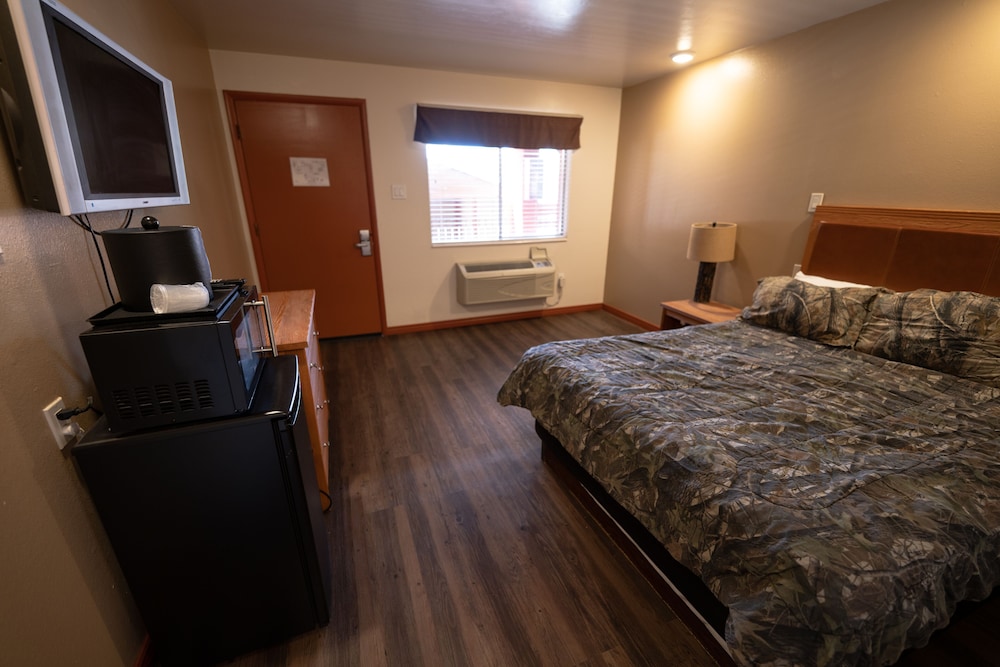 Rimrock Hotel - photo 5