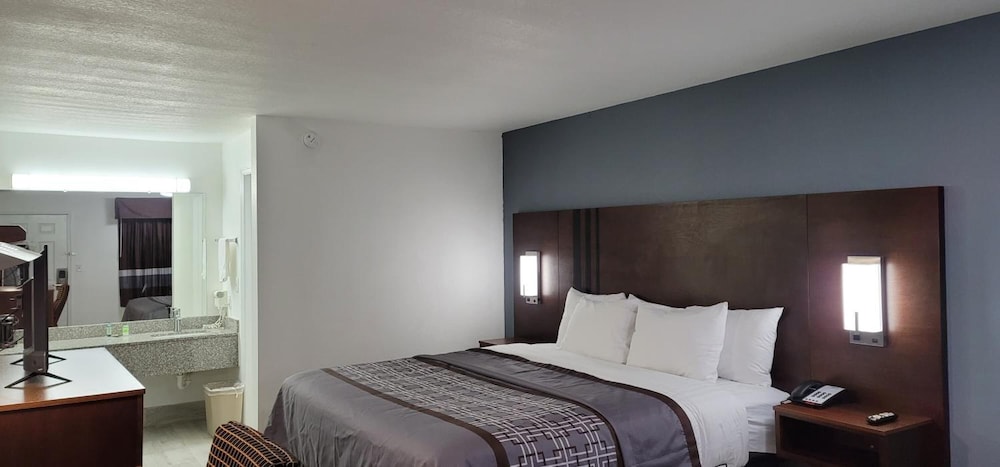 Key West Inn Boaz - photo 15