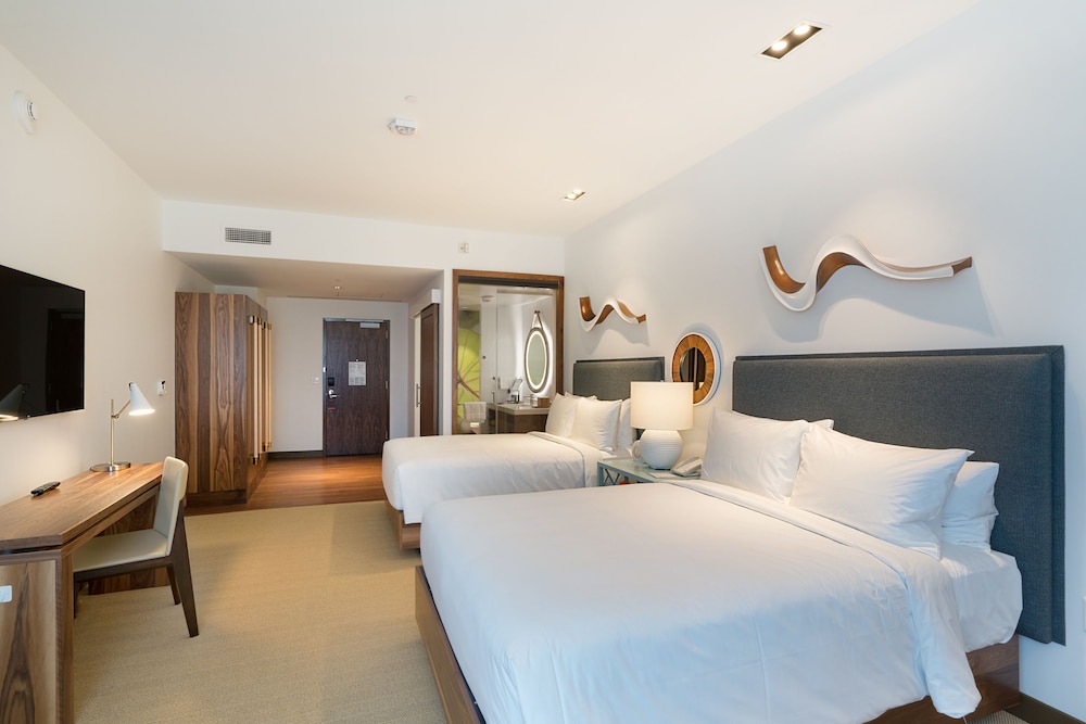 Hyatt Centric Waikiki Beach - photo 35