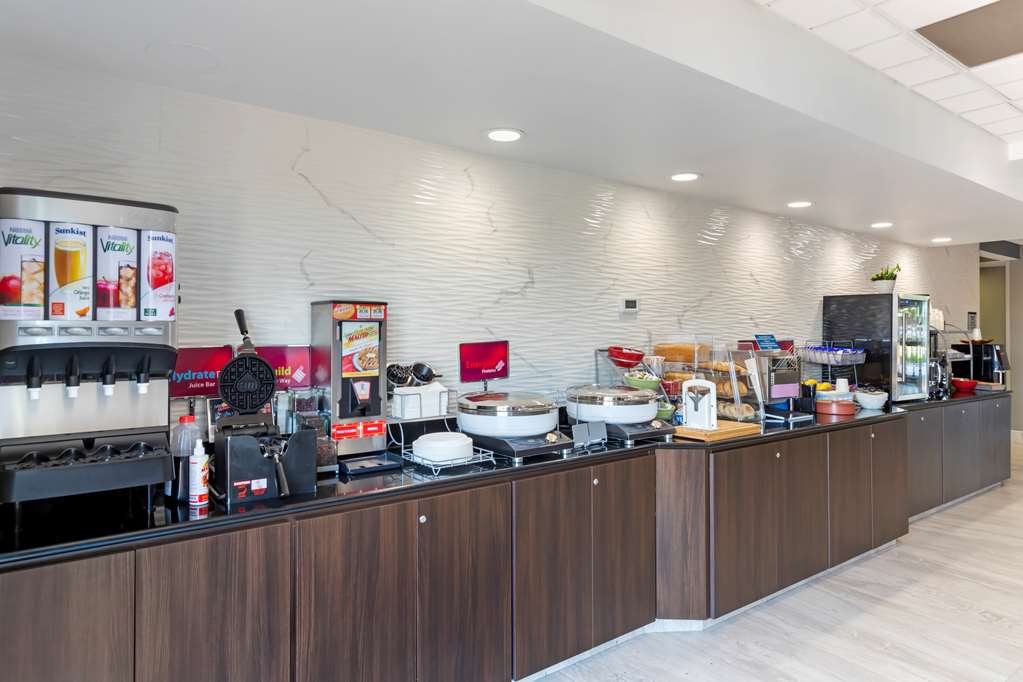 Best Western Plus McAllen Airport Hotel - photo 38