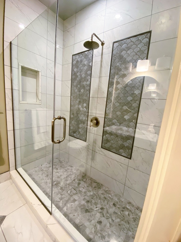 The Edward Hotel - photo 42